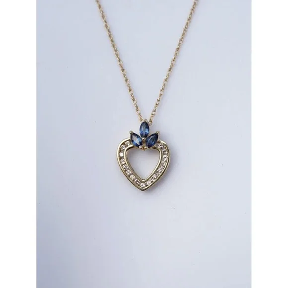 Vintage 14k Solid Yellow Gold Heart Natural Sapphire & Diamond Pendant Necklace‎ - Picture 7 of 8